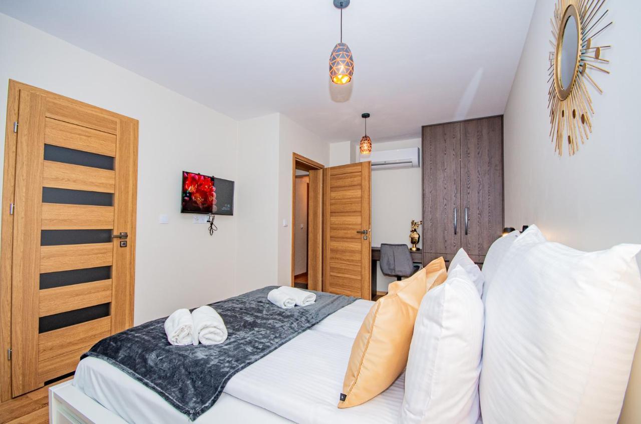 Inpoint Spacious Apartments Near Main Square & Kazimierz District Cracóvia Exterior foto