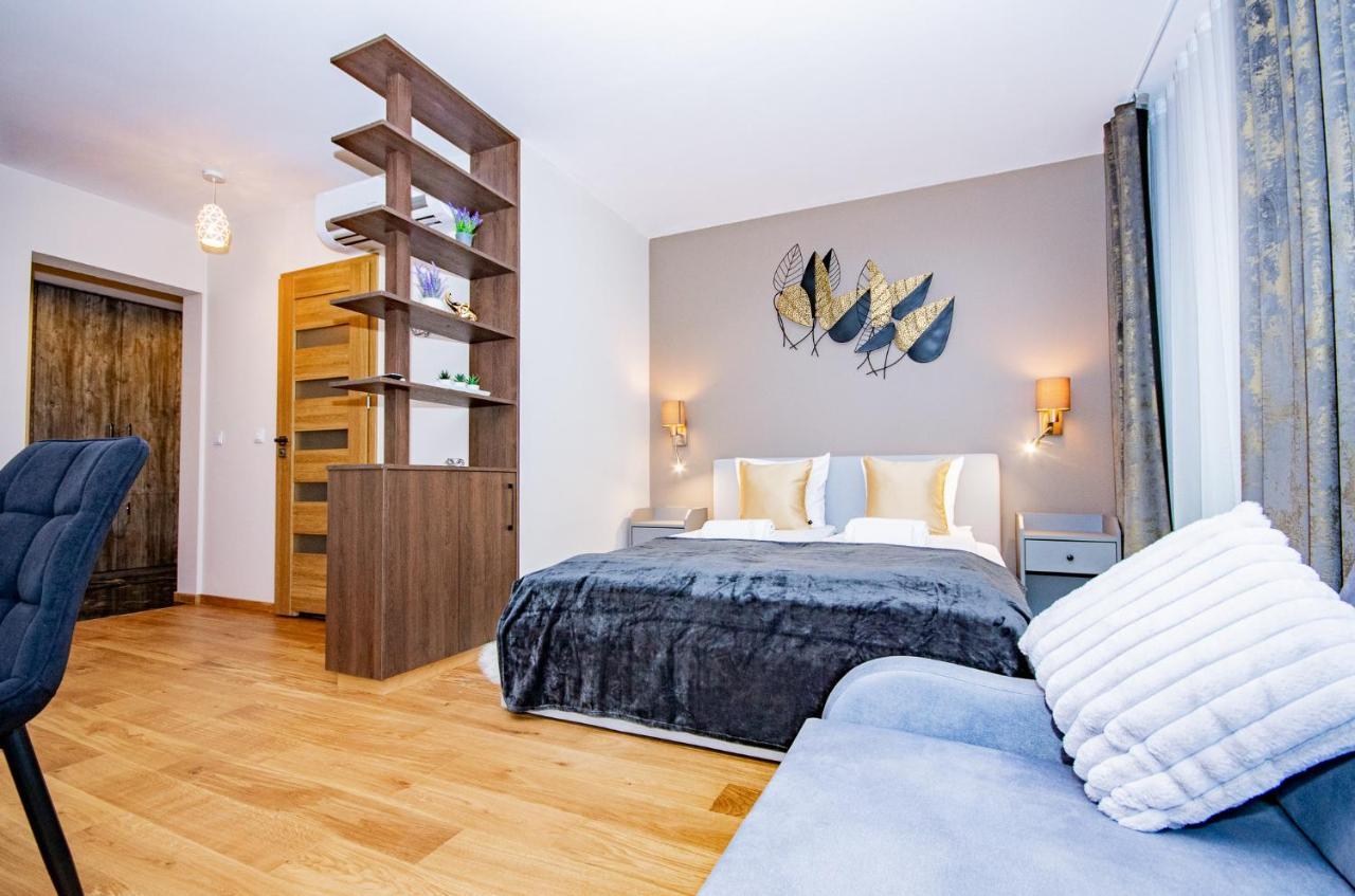 Inpoint Spacious Apartments Near Main Square & Kazimierz District Cracóvia Exterior foto