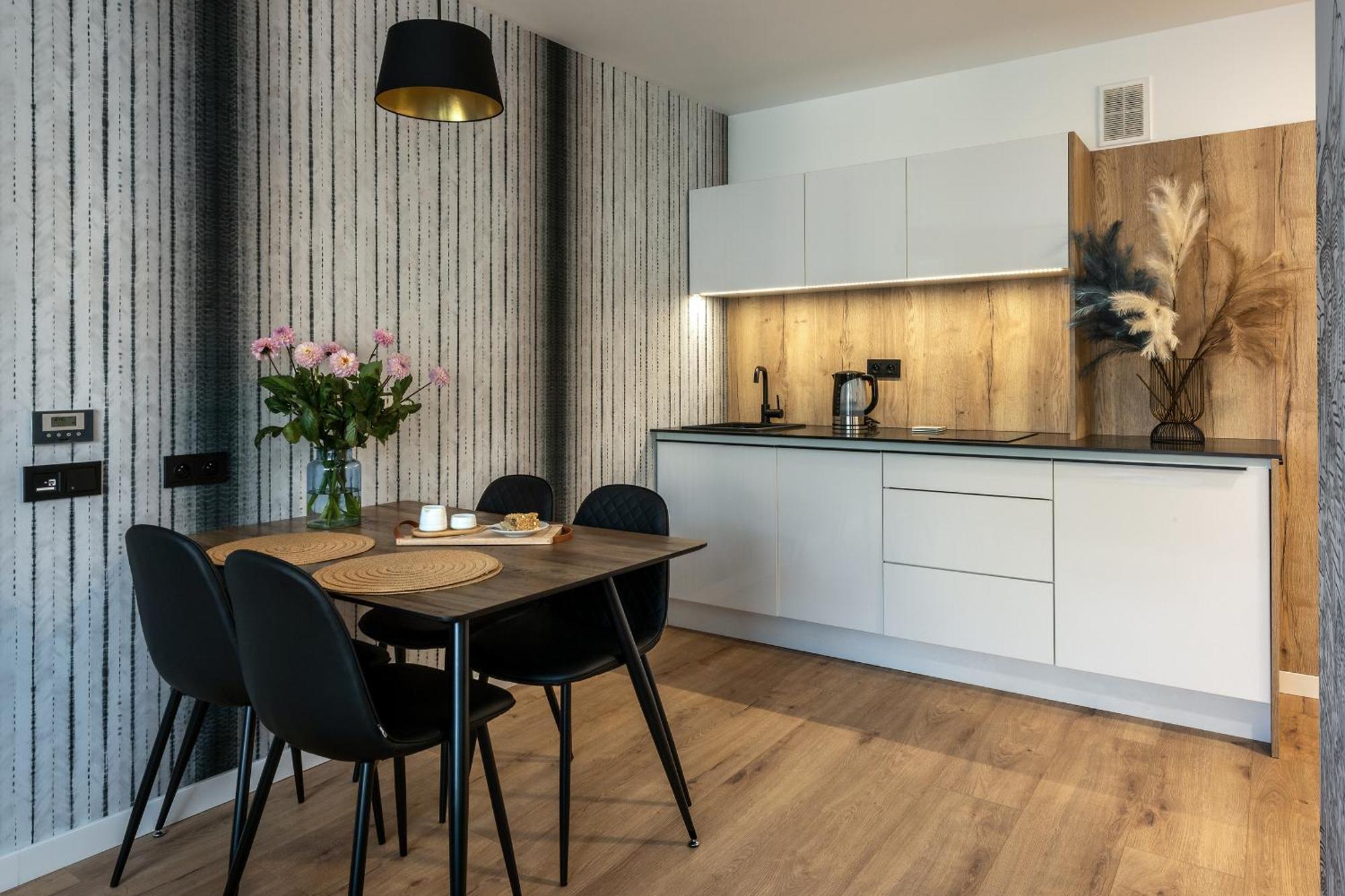 Inpoint Spacious Apartments Near Main Square & Kazimierz District Cracóvia Quarto foto