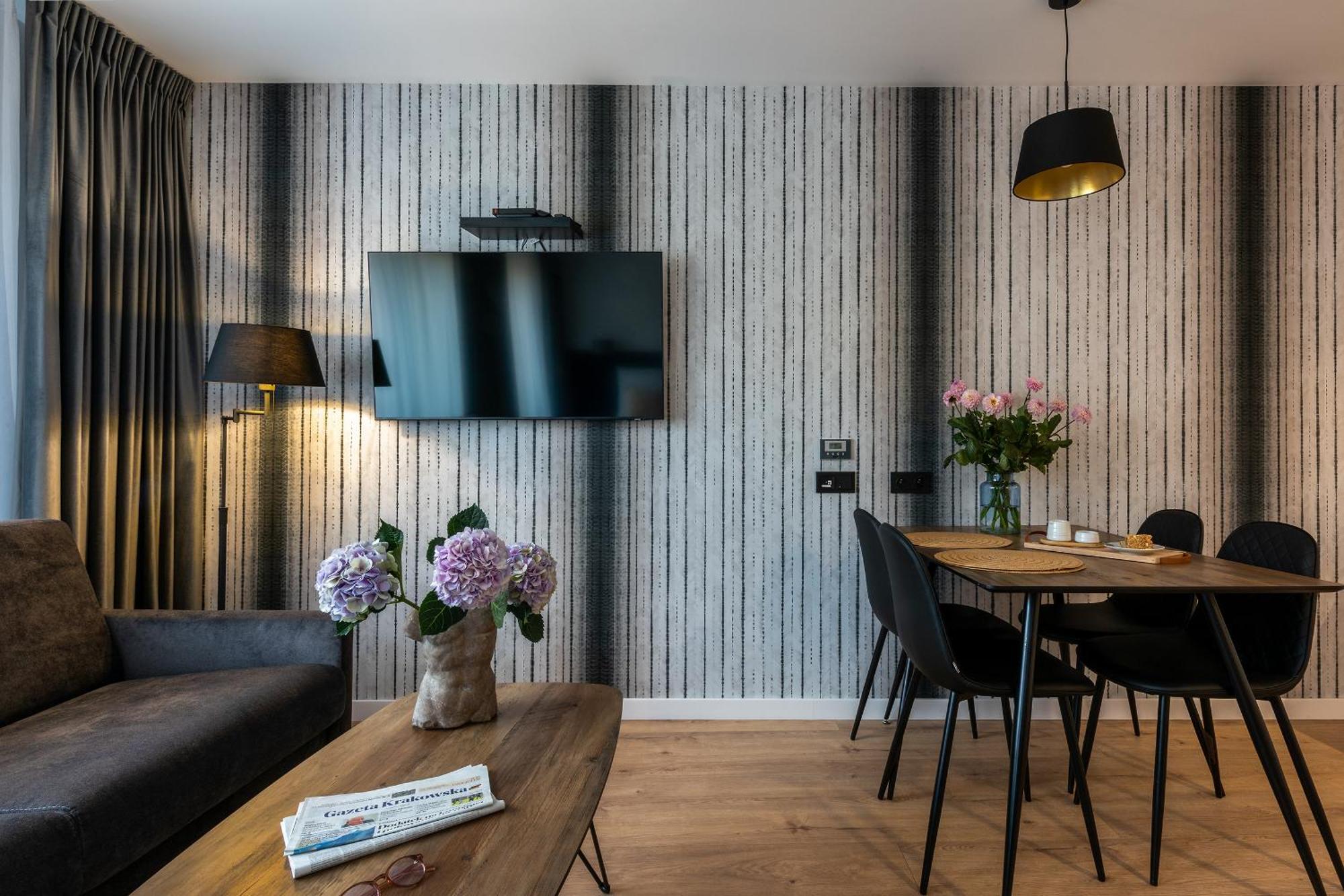 Inpoint Spacious Apartments Near Main Square & Kazimierz District Cracóvia Quarto foto