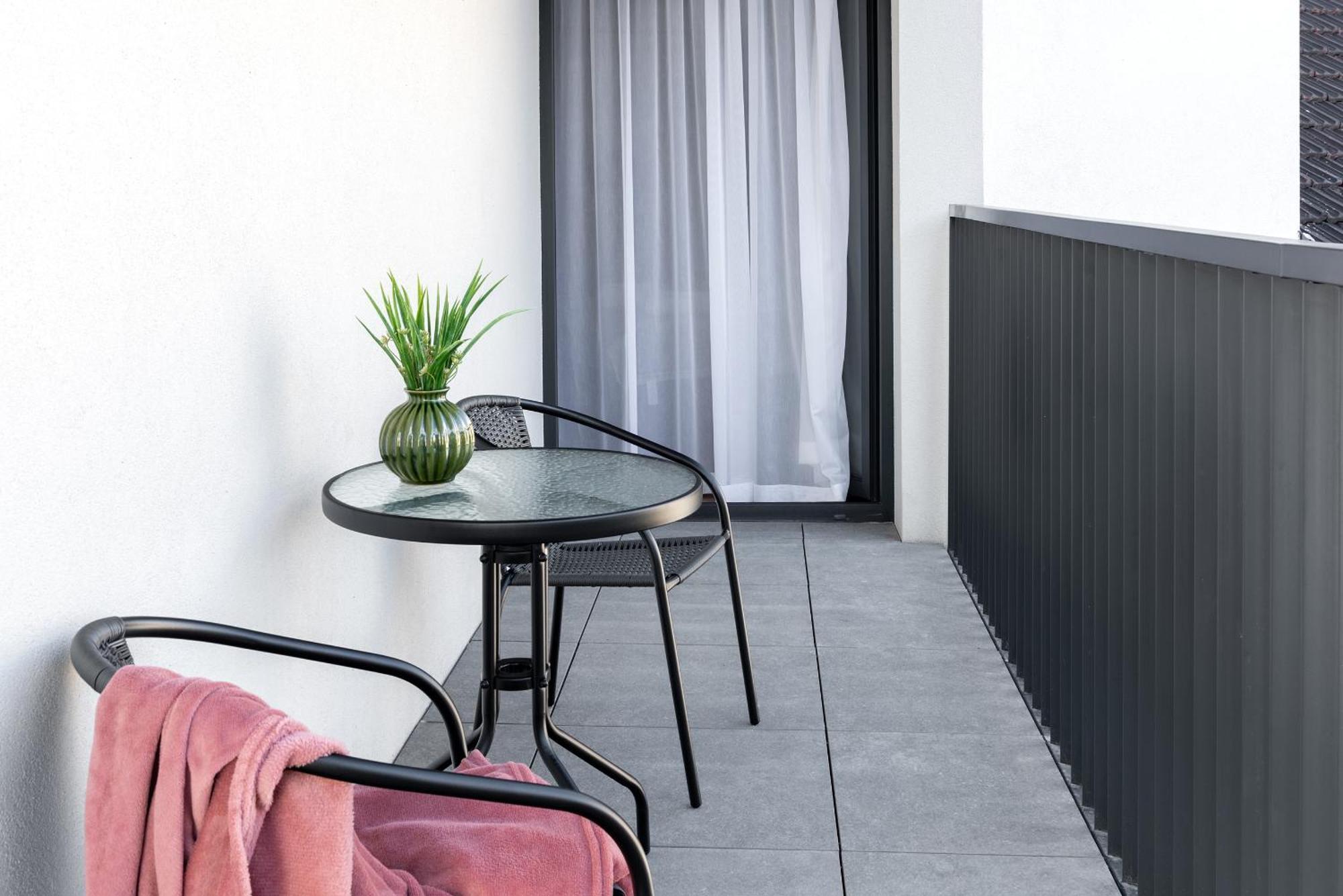 Inpoint Spacious Apartments Near Main Square & Kazimierz District Cracóvia Quarto foto