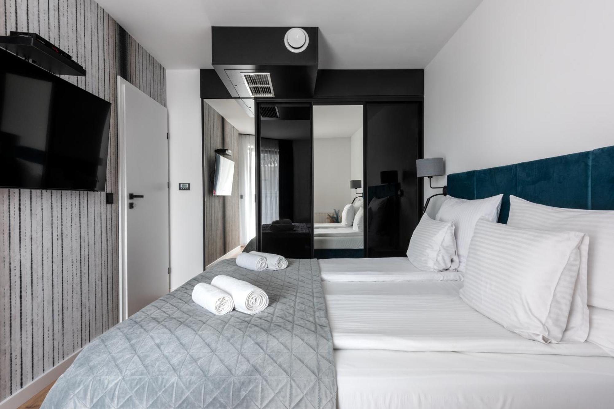 Inpoint Spacious Apartments Near Main Square & Kazimierz District Cracóvia Quarto foto