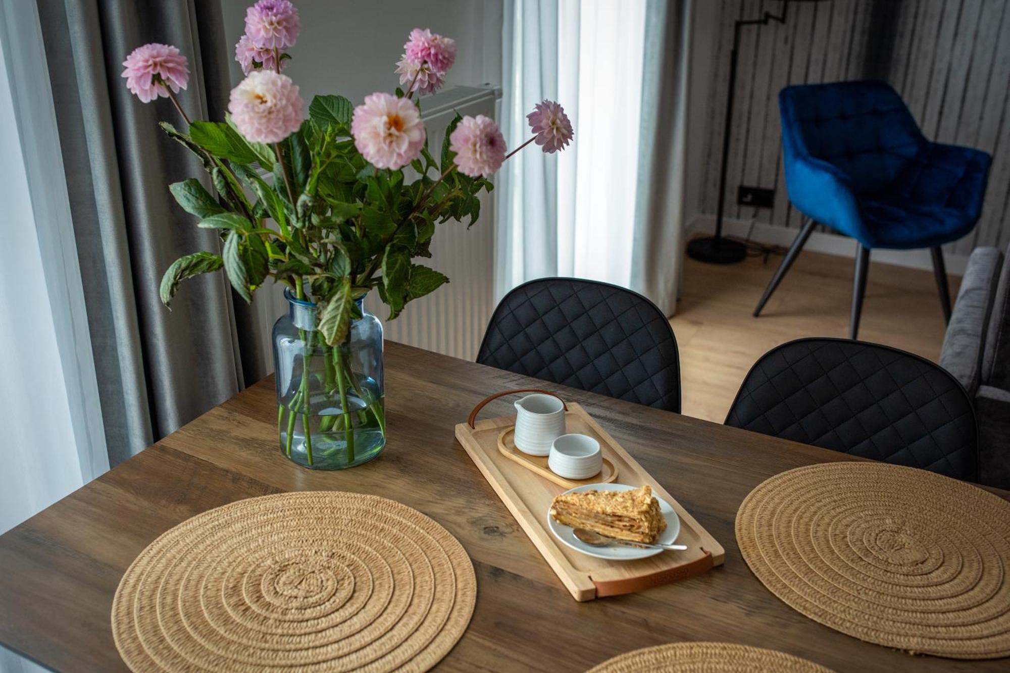 Inpoint Spacious Apartments Near Main Square & Kazimierz District Cracóvia Quarto foto